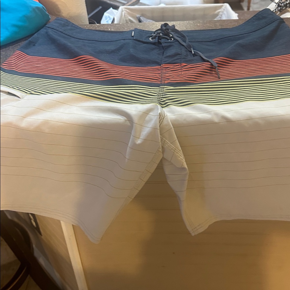 5/$25.00 ONEILL hyperfreak Swim Trunk Mens Size 38 beach lake
